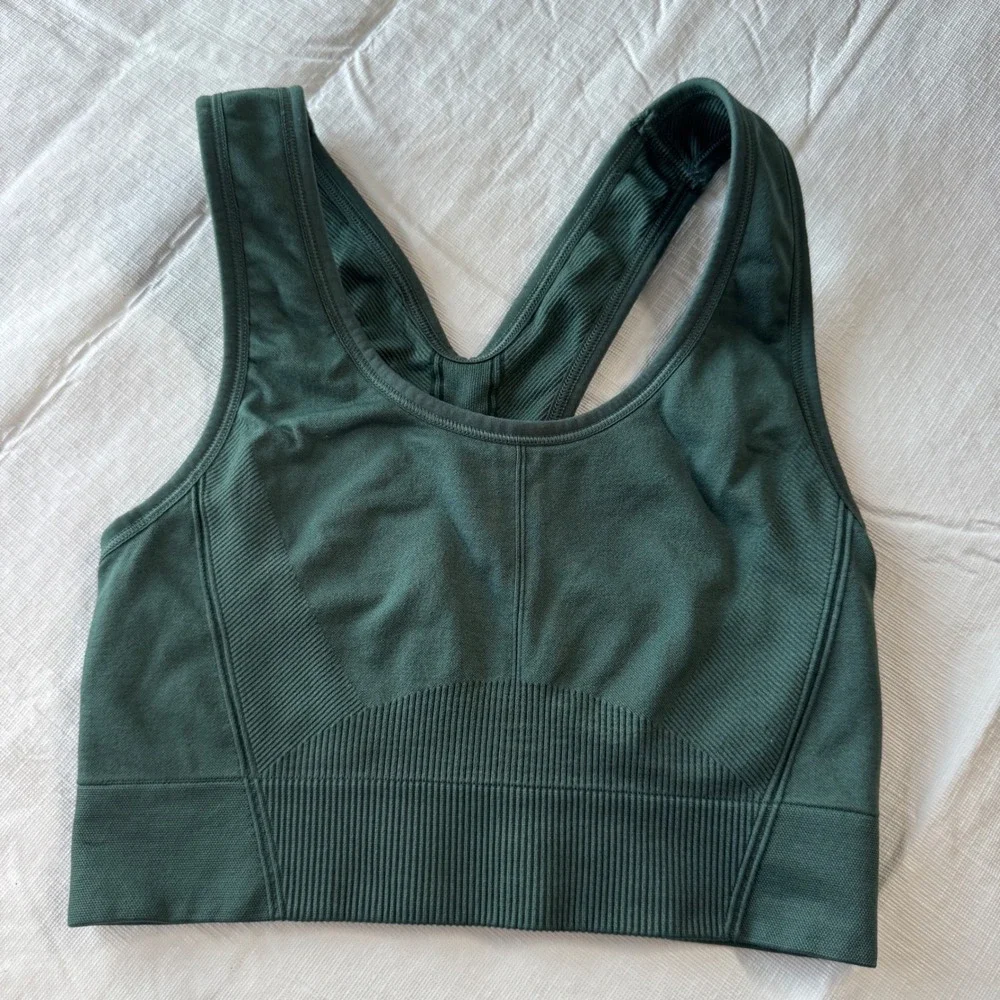 All in Motion Womens Seamless Racerback Sports Bra Green Small